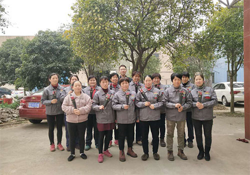 三月八日,祝女神們節(jié)日快樂(lè)!